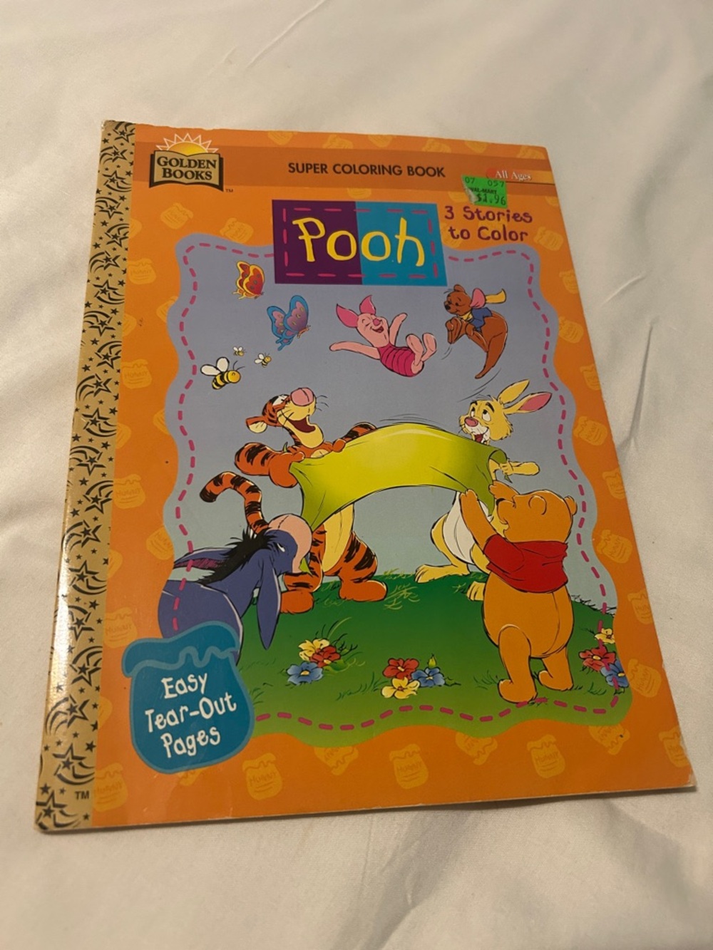 🪁2/$7, 🎠4/$11 Pooh super coloring book, 3 stories